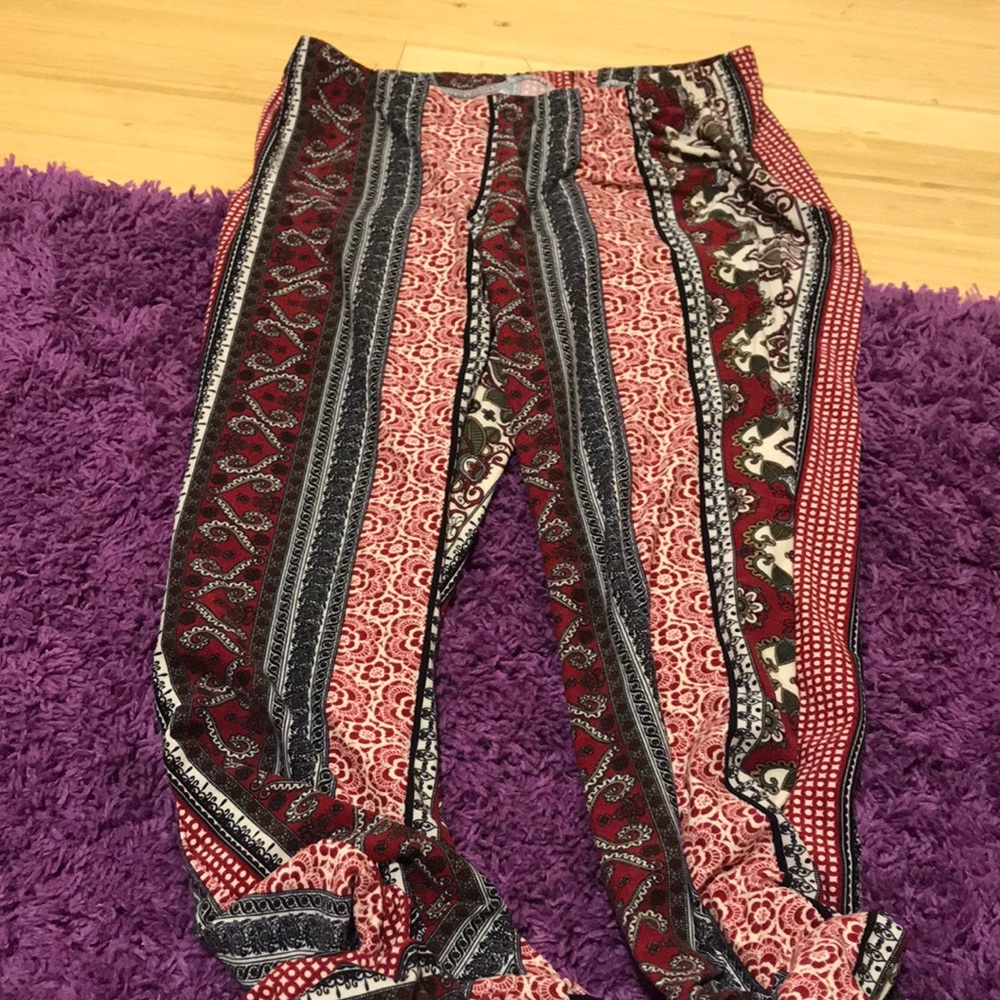 Printed flare pants